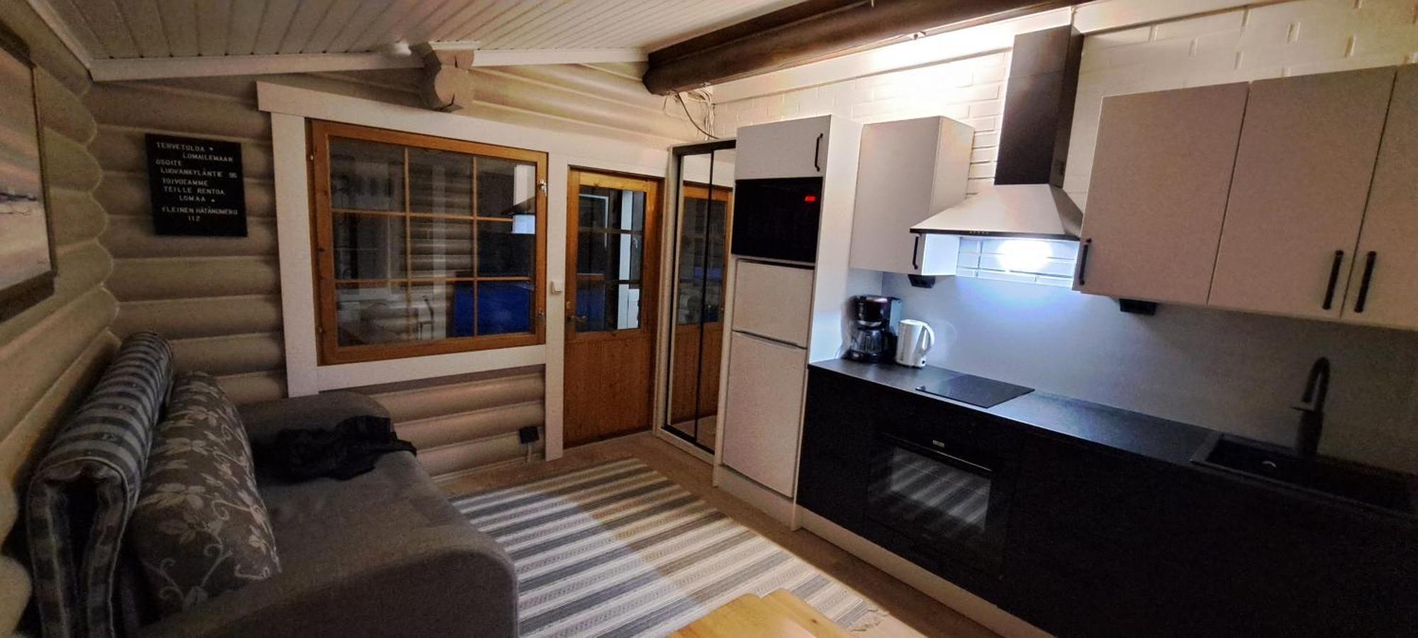 Hirsimoekki Ja Makuuaitta Hotel Karijoki Exterior foto